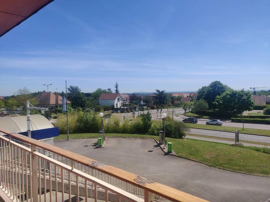 Maison Spacieuse Avec Billard Balneo Piano Talant Exteriör bild